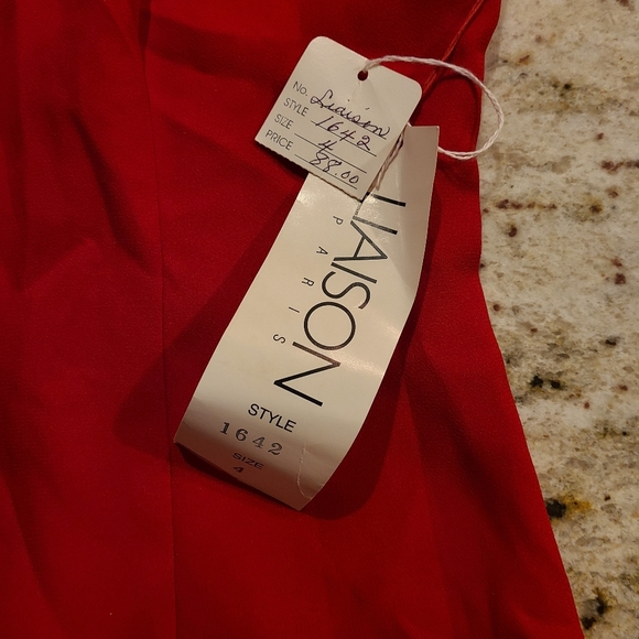 Vintage Women's Red Dres - Picture 3 of 4